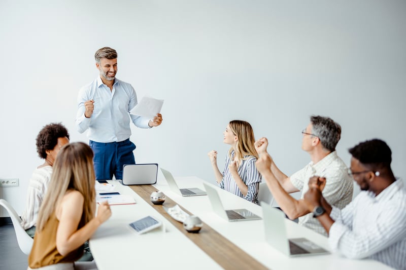 Why Businesses Need to Hire Internet Advertising Agencies